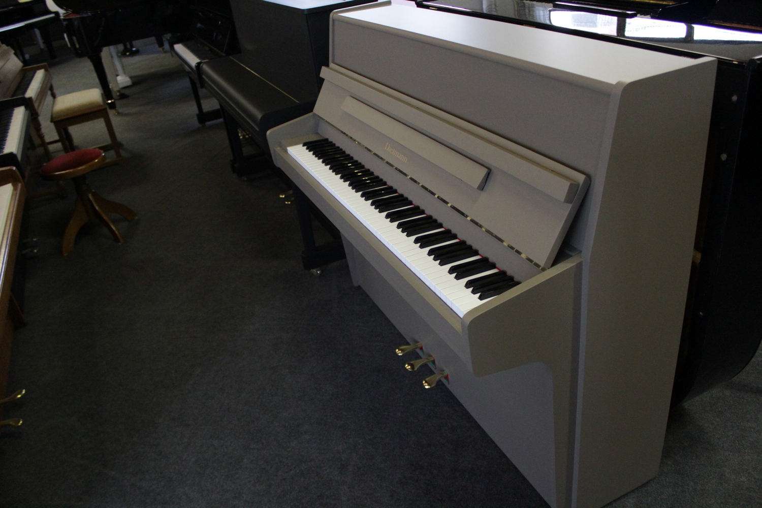 Dietmann, Mod. 112 Klavier