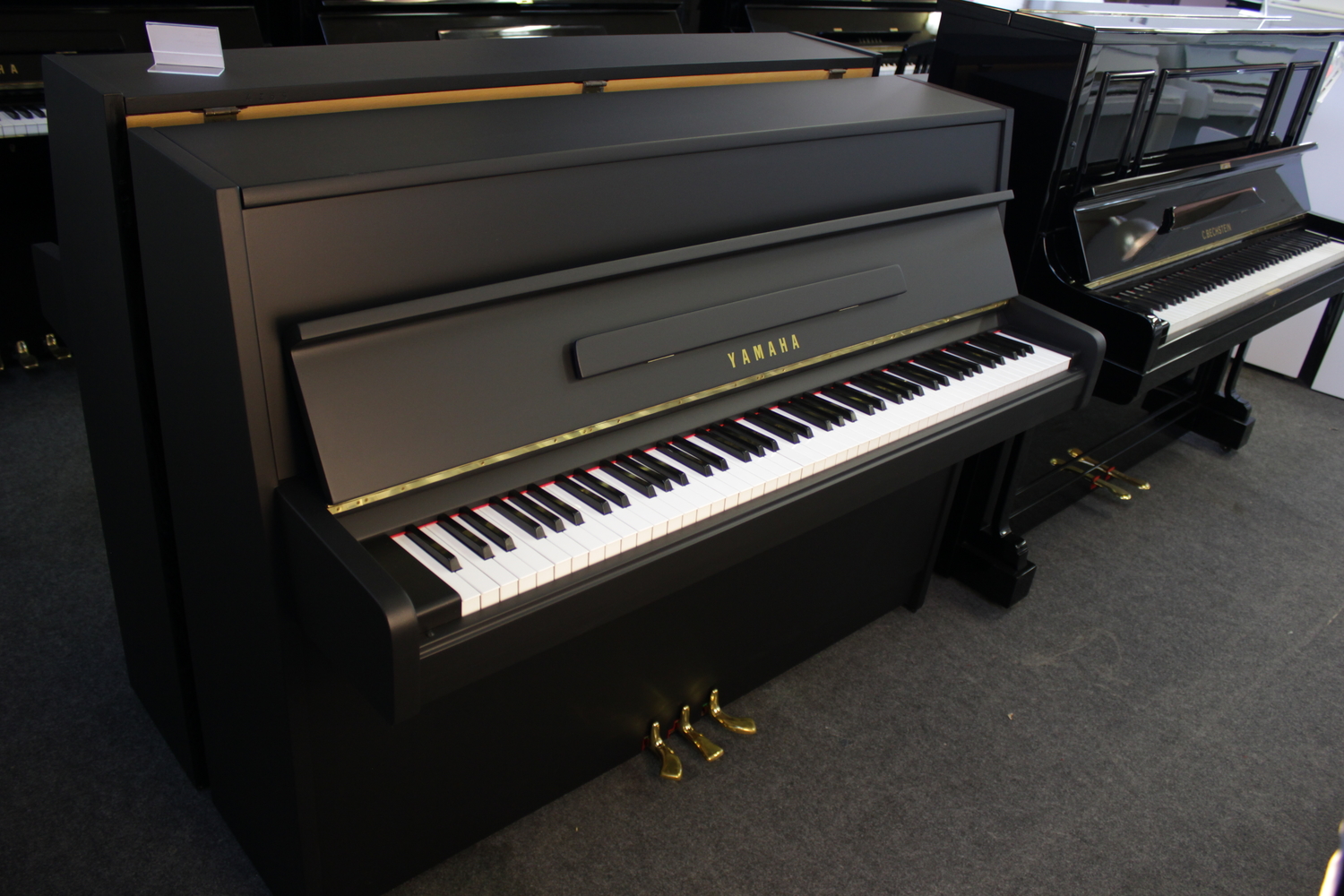 Yamaha, Mod. 107 Klavier