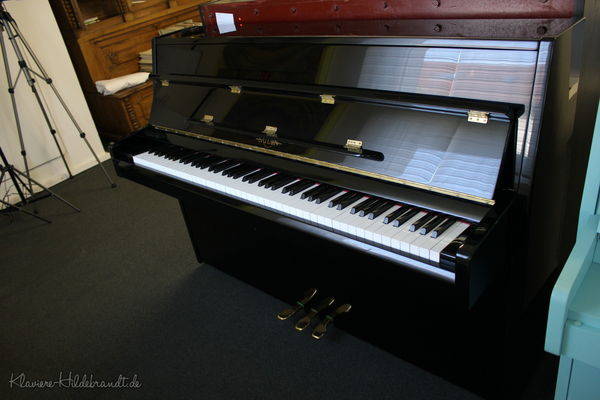 Saturn Klavier, Mod. SAZ-105