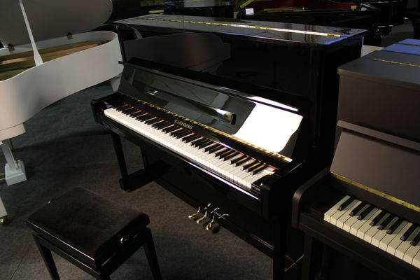 Schönberg Klavier, Mod. U121